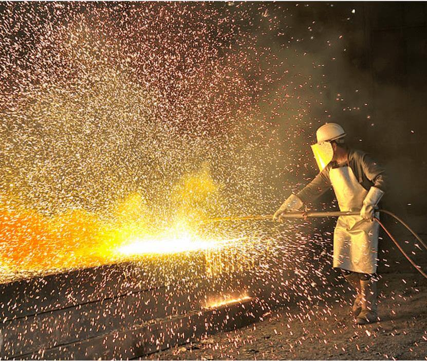 Comparación de la tecnología entre la máquina de corte láser y el equipo tradicional